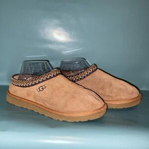 UGG Tasman